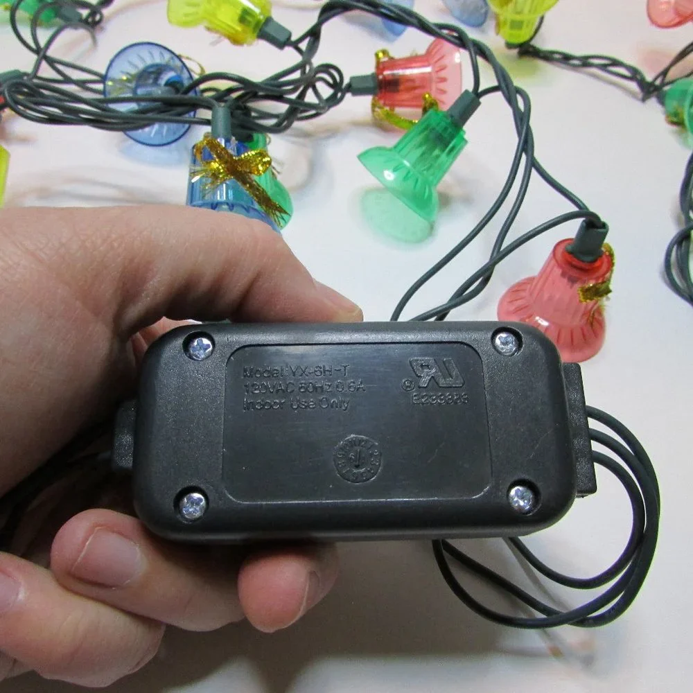 vintage string lights plastic colorful blinking bells play Christmas songs - Picture 14 of 14